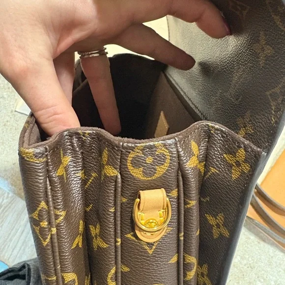 🩷sold🩷Louis Vuitton Pochette Métis Monogram - Picture 11 of 15